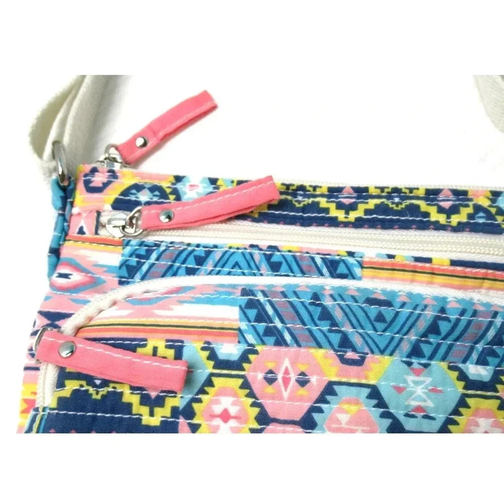 Bright Multicolor Crossbody Quilted Cotton Purse Aztech Pattern Very Clean! - Picture 2 of 6